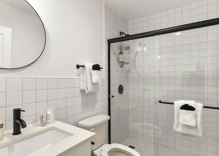 Pohakulua Suite.nui